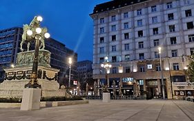 Five Points Square - City Center